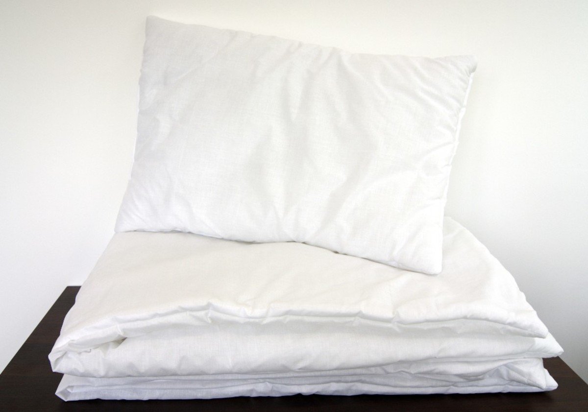 vitsippa pillow