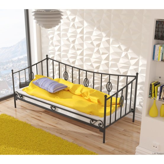 Kovácsoltvas ágy modell 31