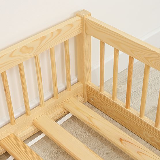 Alacsony Montessori Ourbaby Plus gyerekágy - természetes