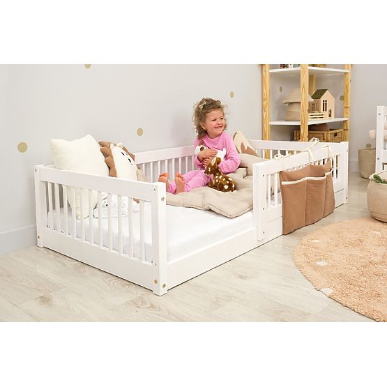 Alacsony Montessori Ourbaby Plus gyerekágy - fehér