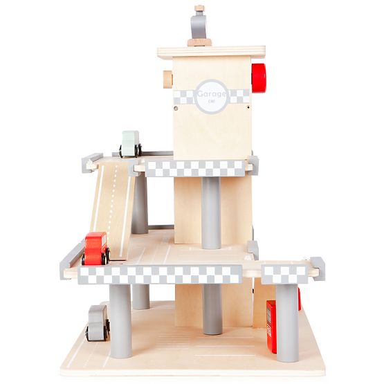 Alex háromszintes garázsa lifttel, autókkal és helikopterrel