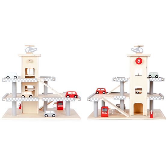 Alex háromszintes garázsa lifttel, autókkal és helikopterrel