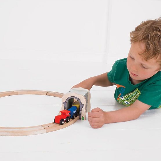 Bigjigs Rail Egy kőből készült vasúti alagút