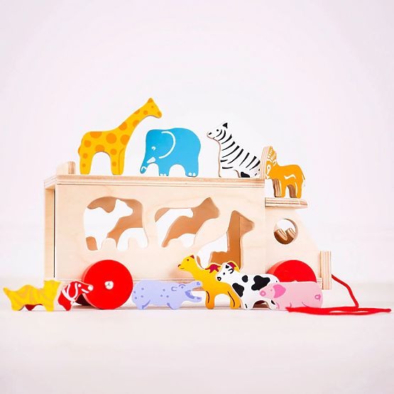 Bigjigs Toys Fából készült autó állatokkal