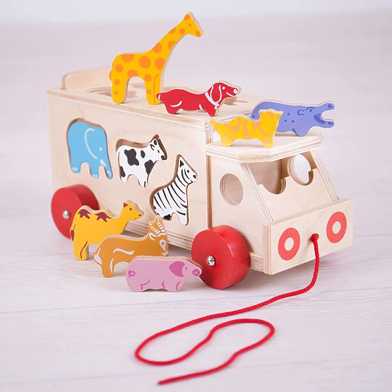 Bigjigs Toys Fából készült autó állatokkal