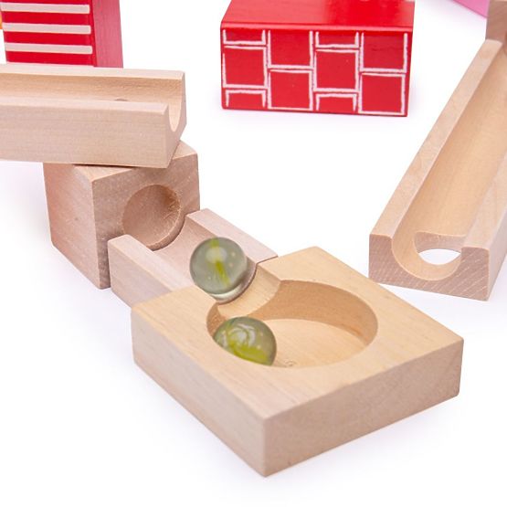 Bigjigs Toys Színes fa labdapálya