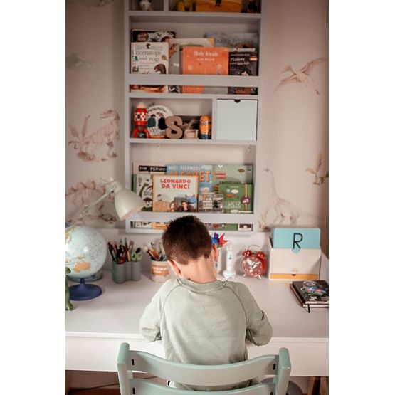 Gyermek íróasztal Így hatvan