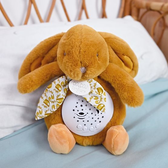 Doudou Zenélő doboz vetítéssel Barna nyuszi