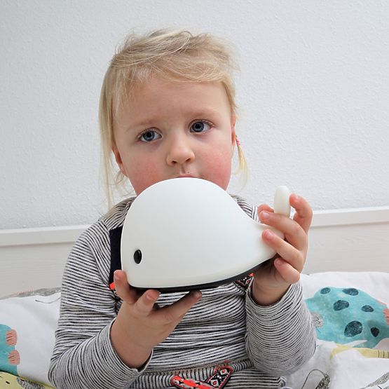 Éjszakai fény FLOW - Whale Moby