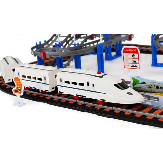 Elektromos vonat és autó két pályával, város, 108 elem