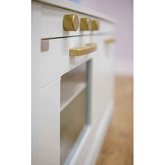 Északi fából készült konyha tartozékokkal