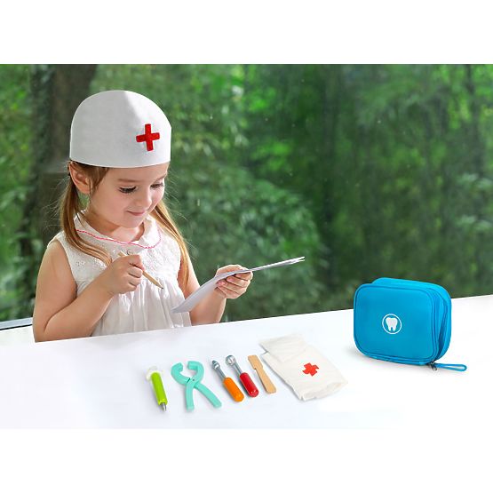 Fogorvosi készlet táskával és 7 kiegészítővel gyerekeknek ECOTOYS