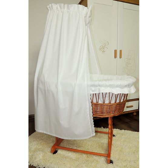 Fonott kosár csipkés ágyneműhuzat készlettel