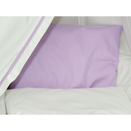 Fonott kosár lila ágyneműhuzat készlettel