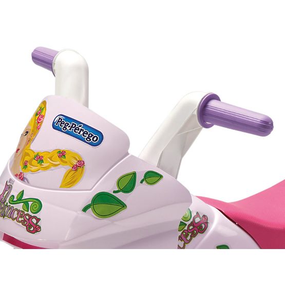 Gyerek elektromos tricikli Peg Perego - Mini Princess