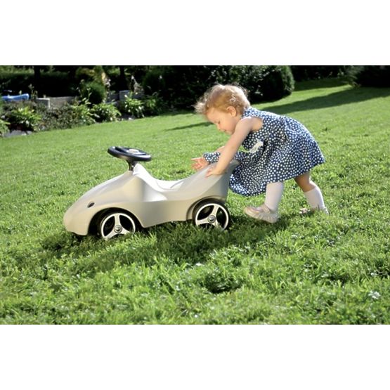 Gyerek lábbal hajtós jármű Brumee Nutee