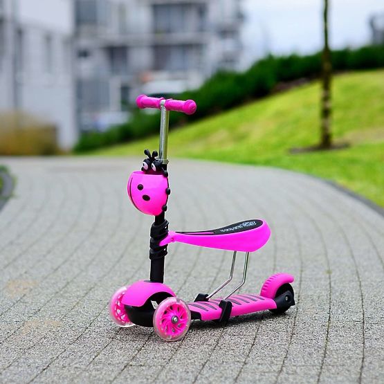 Gyerek pushbike és robogó Katicabogár - rózsaszín
