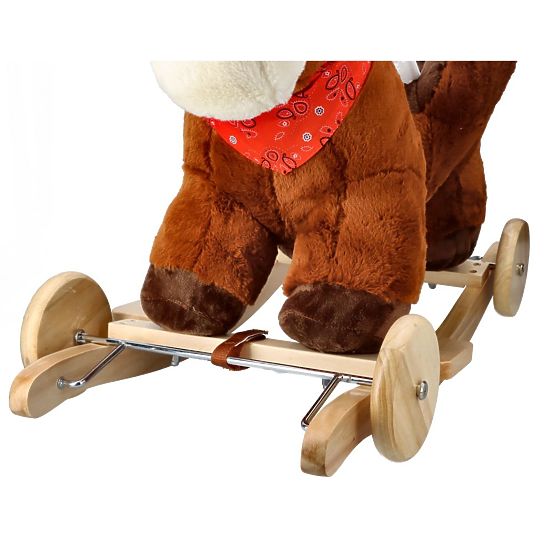 Hintaló fotellel és kerekekkel
