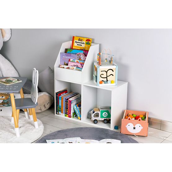 Könyvespolc polccal