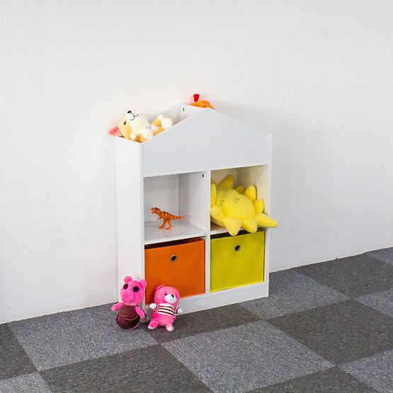 Könyvtár szervezőkkel - kis ház