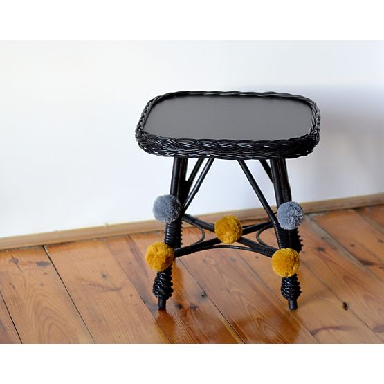 LILU fonott asztal - szögletes