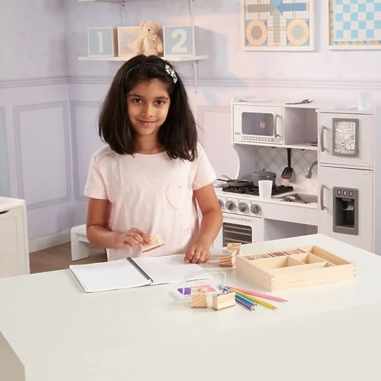 Melissa & Doug - Hercegnő fa bélyegek halmaza