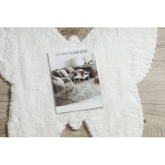 Mosható SHAPE 3150 Pillangó Shaggy szőnyeg - elefántcsont plüss, csúszásgátló