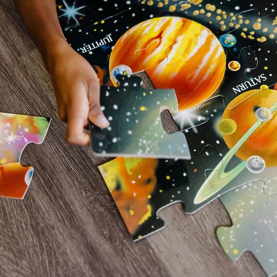 Padló puzzle Naprendszer 48 darabos