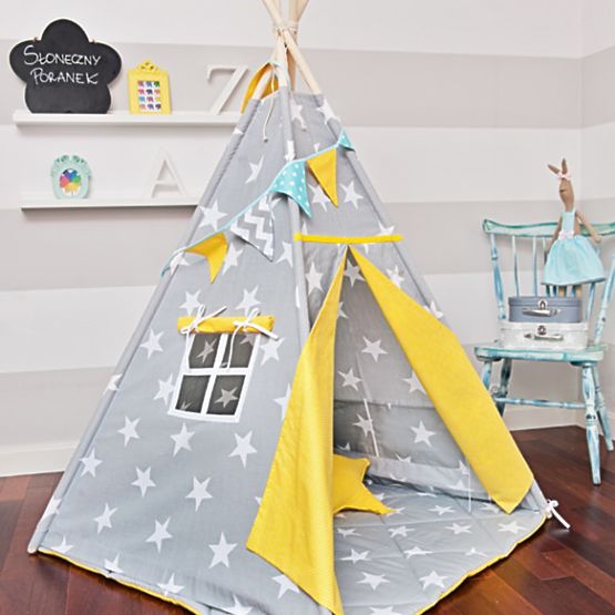 Teepee - napsütéses reggel