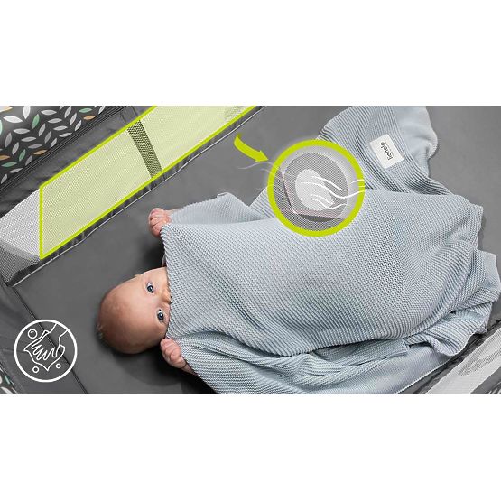 Utazóágy pelenkázóasztallal - szürke