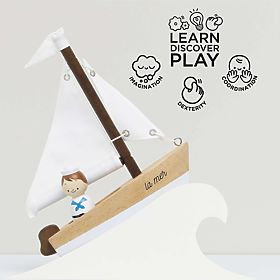 Le Toy Van Fa Vitorlás Kapitánnyal, Le Toy Van