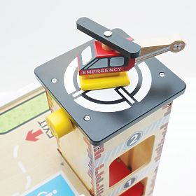 Le Toy Van Tűzoltó és Mentőgarázs