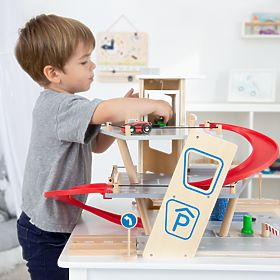 small foot Prémium parkoló