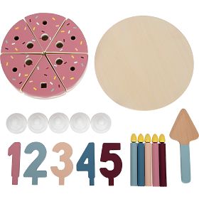 small foot Születésnapi szeletelhető torta Tasty